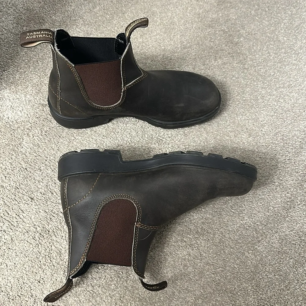 Stout brown Blundstone boots, classic style, Aus size 7, US W 9.5/10 - Picture 4 of 7